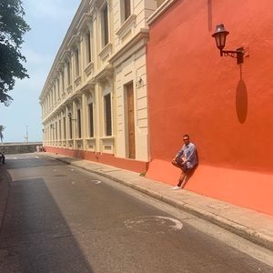 Meet your Posher, Eli